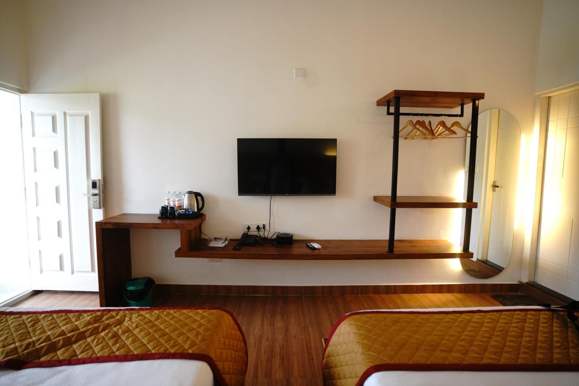 Q Mango Resort Rāmanagaram Exteriör bild